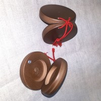 Деревянные кастаньеты (хлопчики) тонированные Деревянные кастаньеты (хлопчики) тонированные